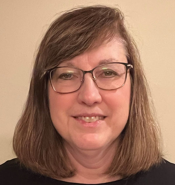 Head and shoulders photo of Tammy Imlay.