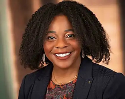 Kyra Betts CNM portrait.