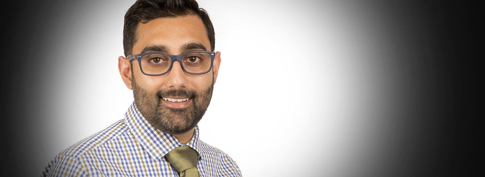 20180814MeetParagSevakMD_5002_al-web2 Parag Sevak, MD portrait