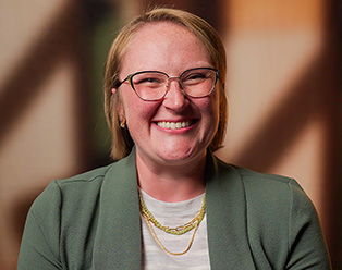 Portrait of Suzannah Brown, APRN, FNP-C, CBN.